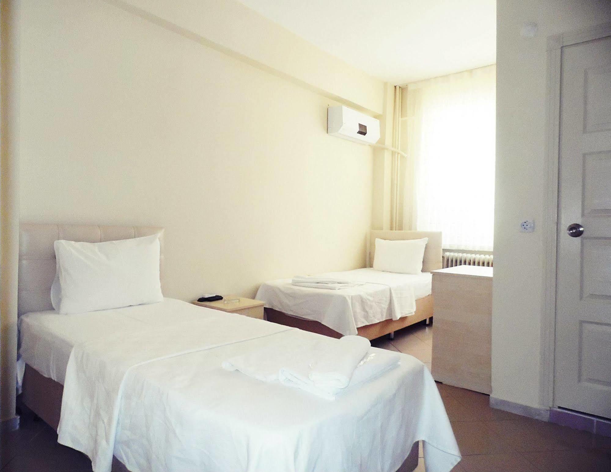Saral Otel Derince Exterior photo